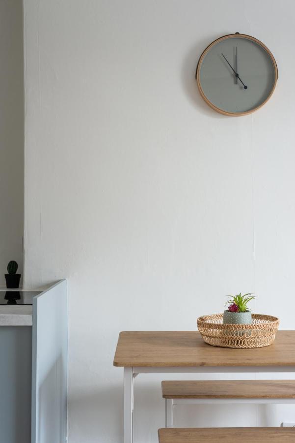 Lovely 1-Bedroom Apartment In เอดินบะระ ภายนอก รูปภาพ