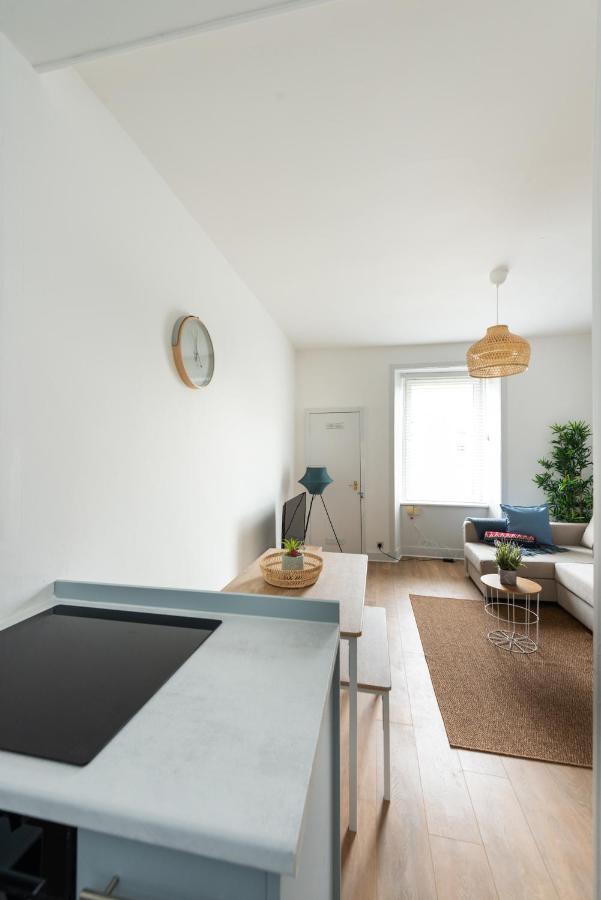 Lovely 1-Bedroom Apartment In เอดินบะระ ภายนอก รูปภาพ